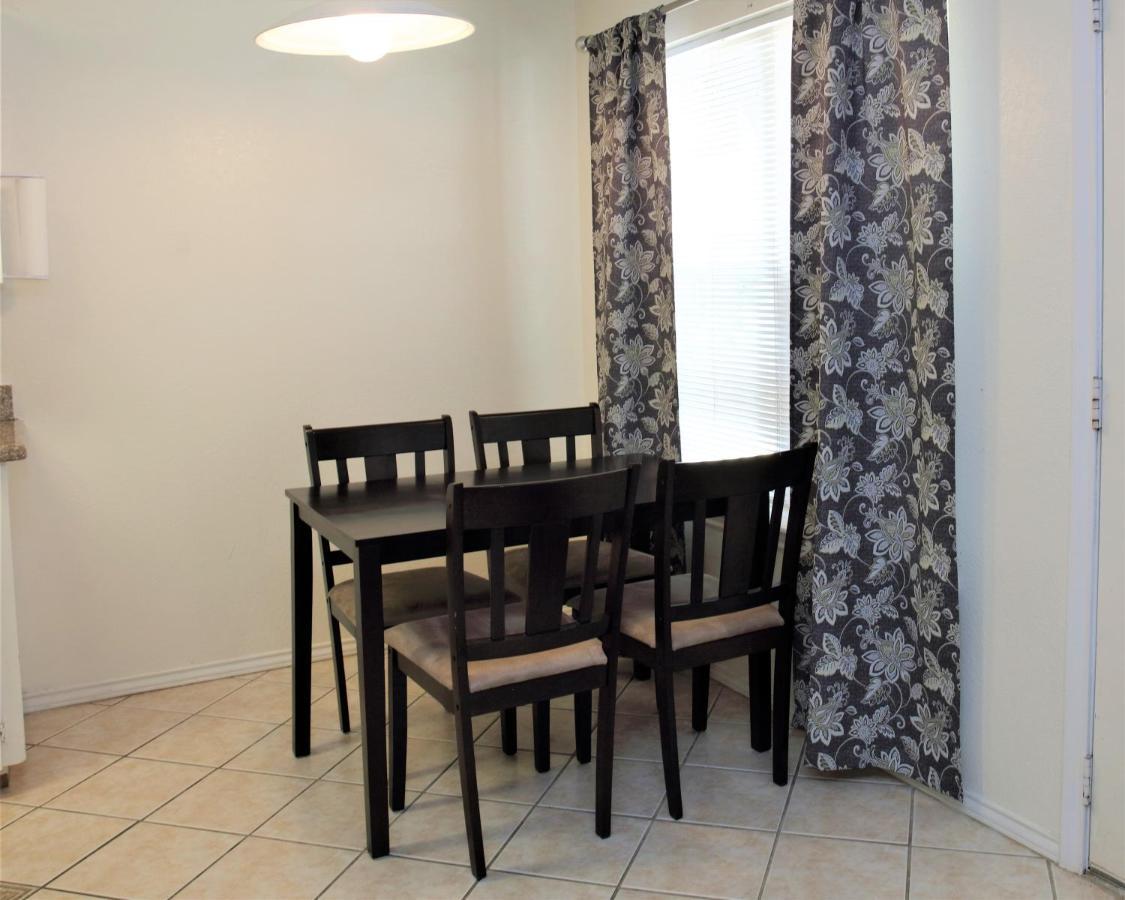 Victoria Palms Inn And Suites Donna ภายนอก รูปภาพ